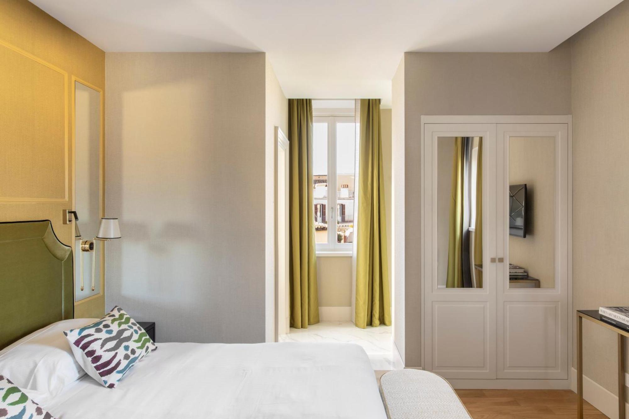 Adriano Rooftop 4* Rome